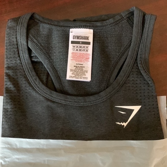 NWT GYMSHARK VITAL SEAMLESS 2.0 VEST IN BLACK MARL - Picture 4 of 6